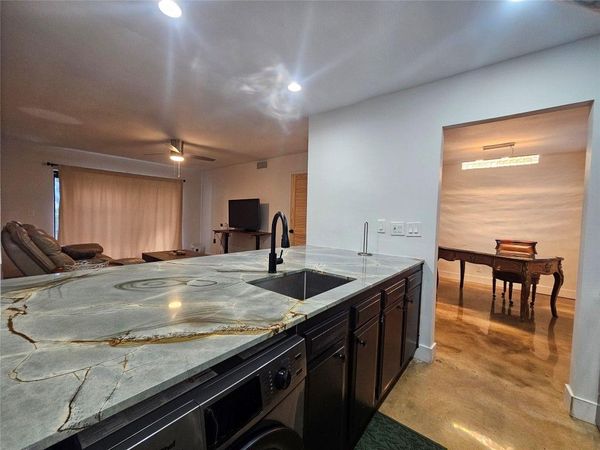 825 NW 13th Street, Unit 110, Boca Raton, FL 33486