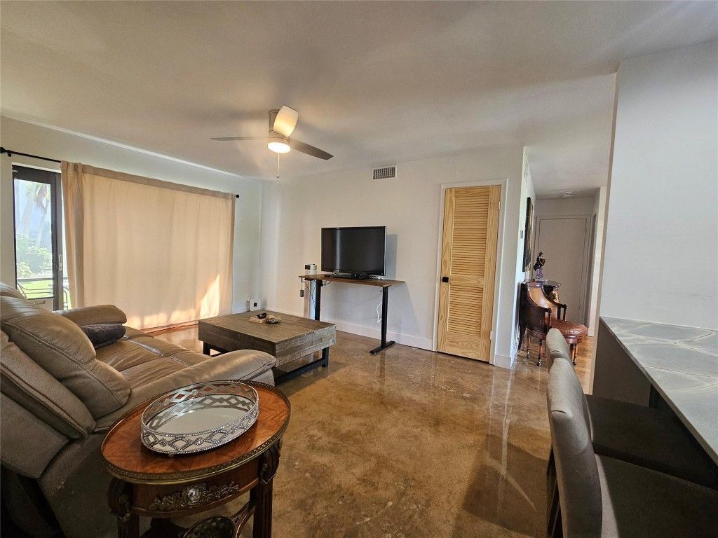825 NW 13th Street, Unit 110, Boca Raton, FL 33486 Photo