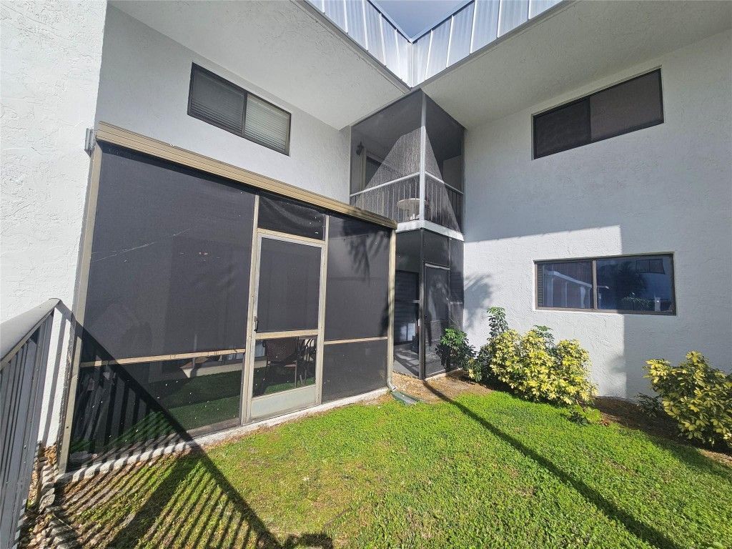 825 NW 13th Street, Unit 110, Boca Raton, FL 33486 Photo