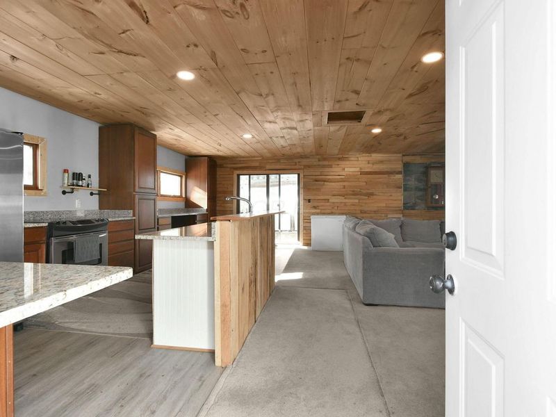 356 Spring Street, Utica, OH 43080 Photo 3