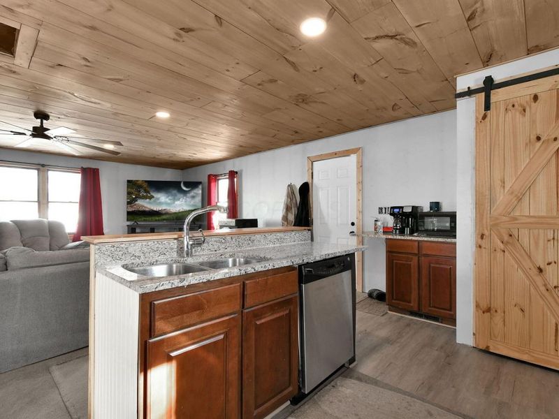 356 Spring Street, Utica, OH 43080 Photo 7