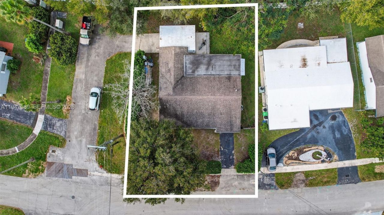 2299 NW 73rd Ave, Sunrise, FL 33313 Photo