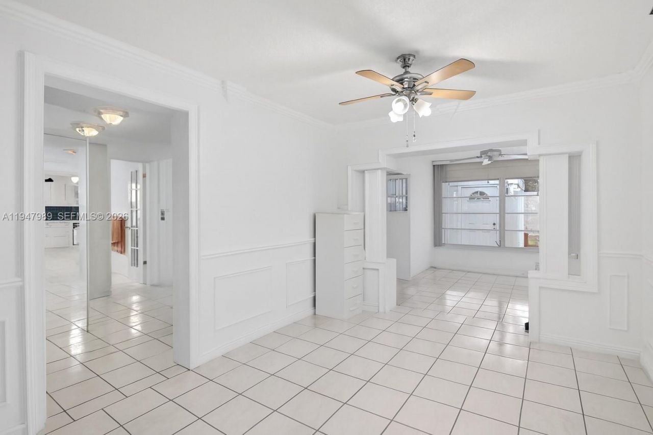 2299 NW 73rd Ave, Sunrise, FL 33313 Photo