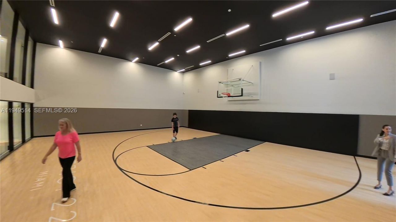 225 N Miami Ave, Unit 1812, Miami, FL 33132 Photo