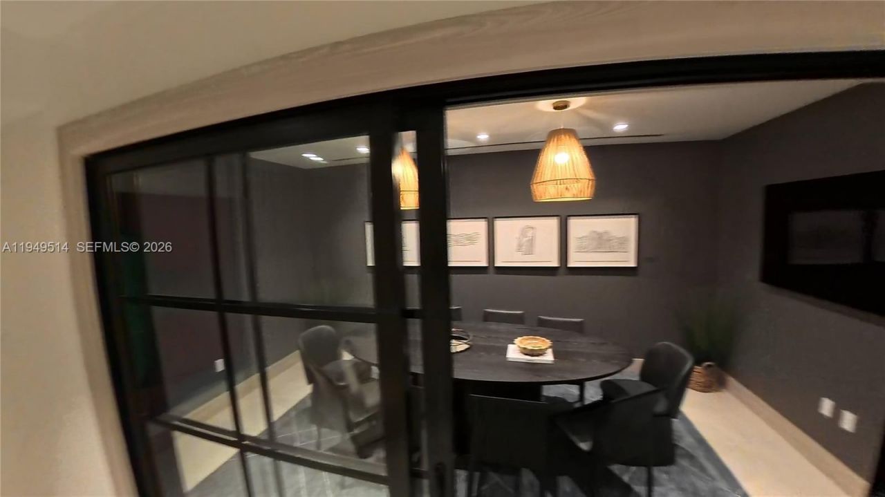 225 N Miami Ave, Unit 1812, Miami, FL 33132 Photo