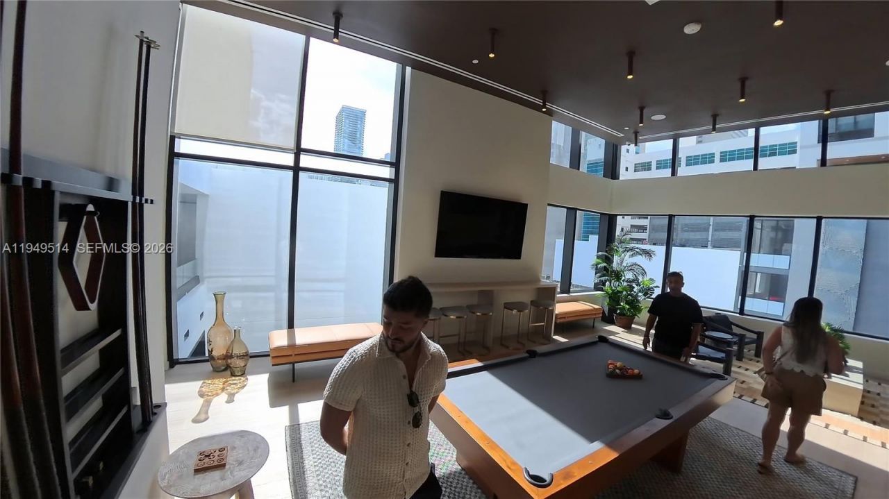 225 N Miami Ave, Unit 1812, Miami, FL 33132 Photo