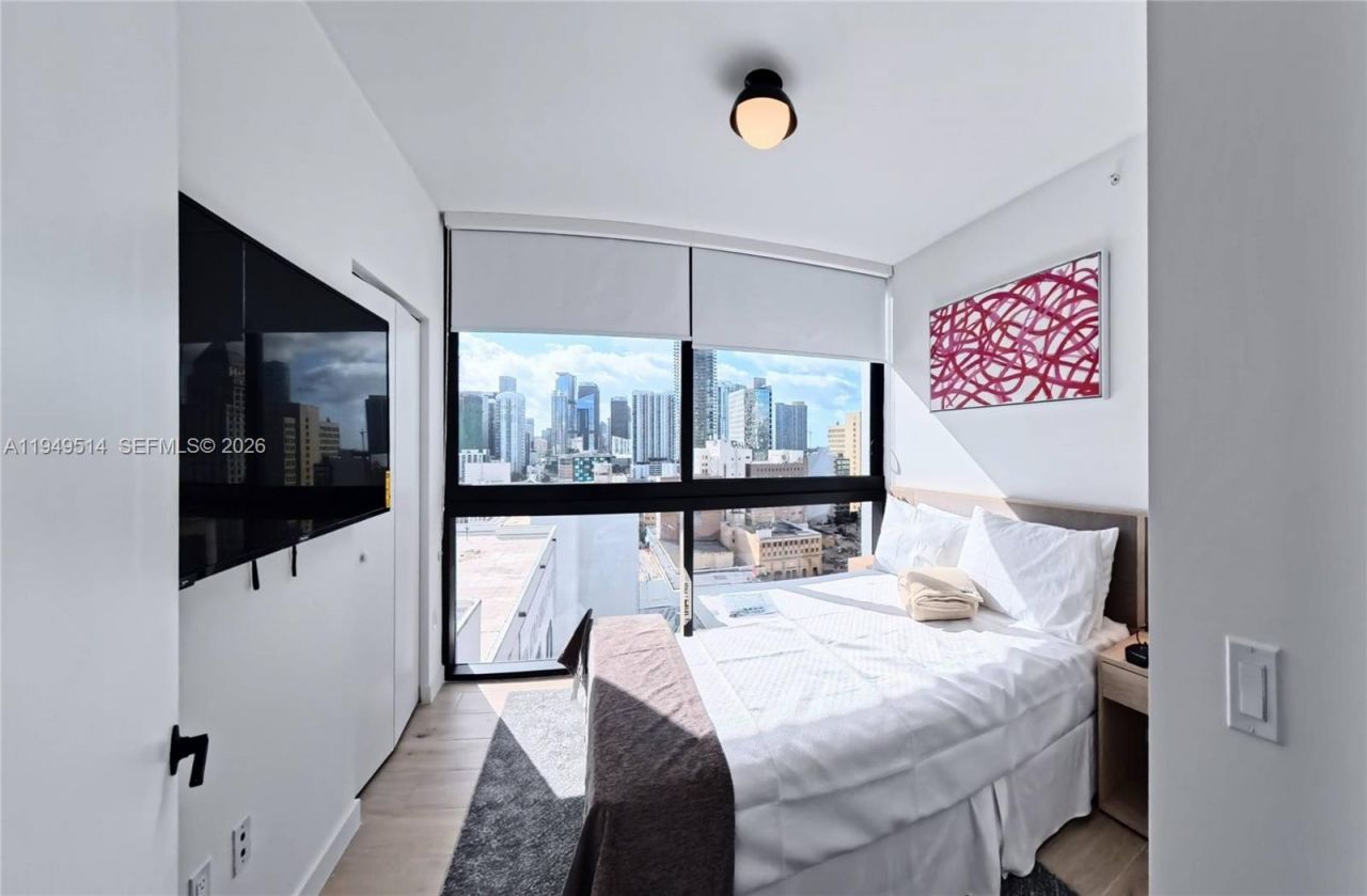 225 N Miami Ave, Unit 1812, Miami, FL 33132 Photo