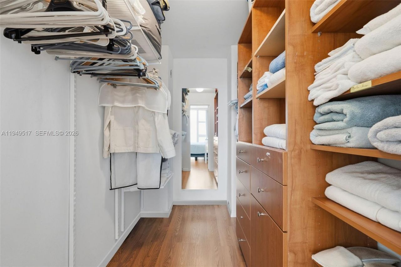 10275 Collins Ave, Unit 718, Bal Harbour, FL 33154 Photo