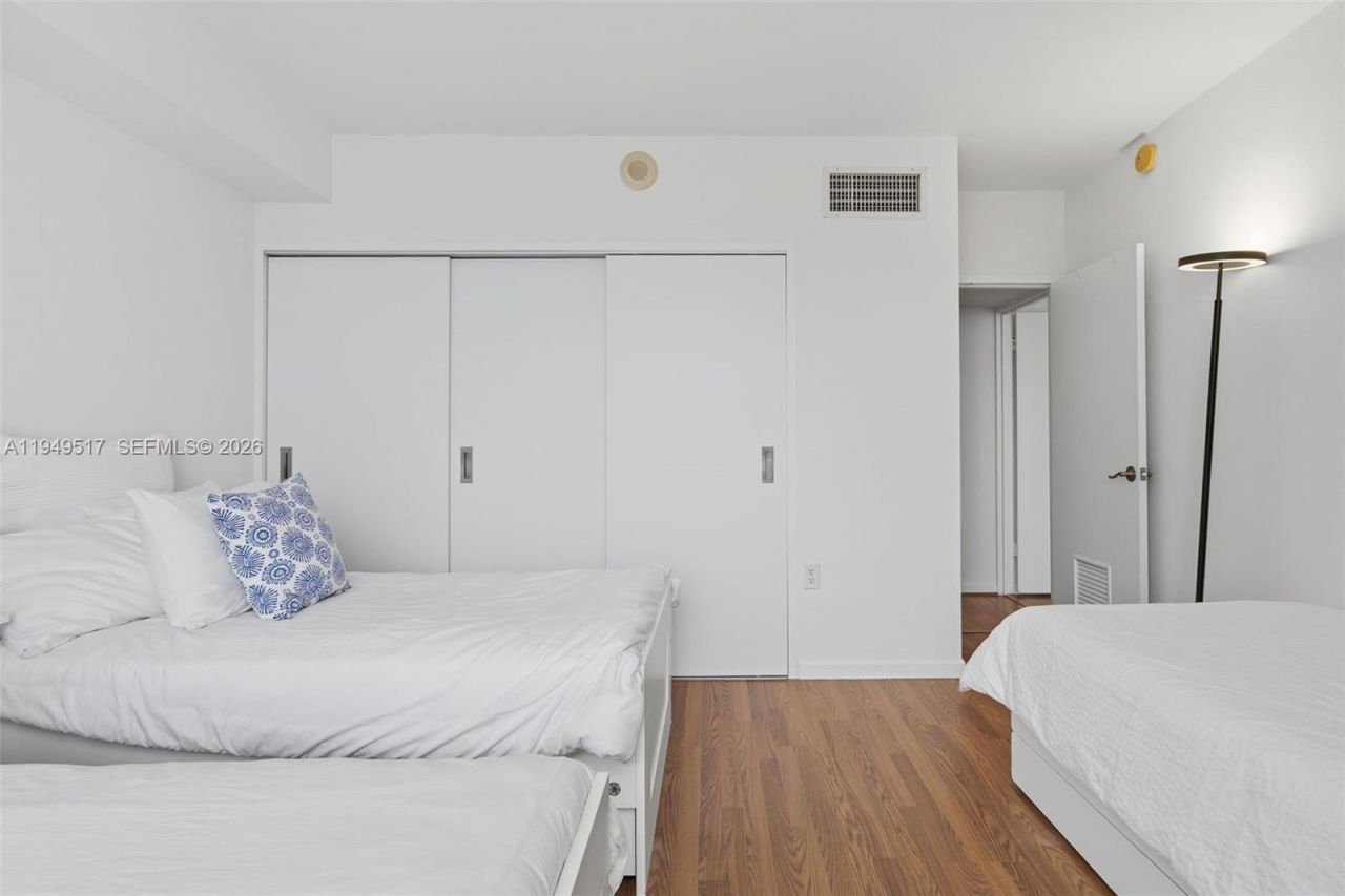 10275 Collins Ave, Unit 718, Bal Harbour, FL 33154 Photo