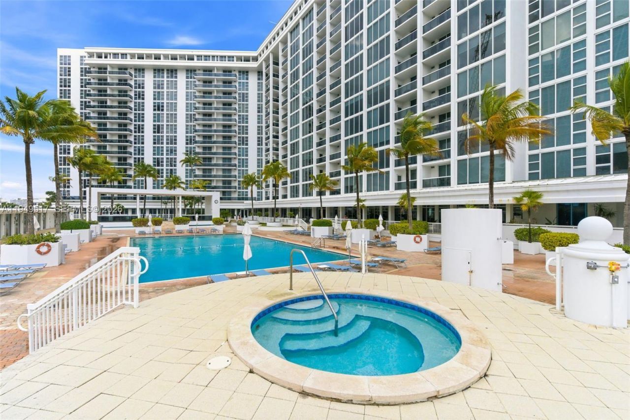 10275 Collins Ave, Unit 718, Bal Harbour, FL 33154 Photo