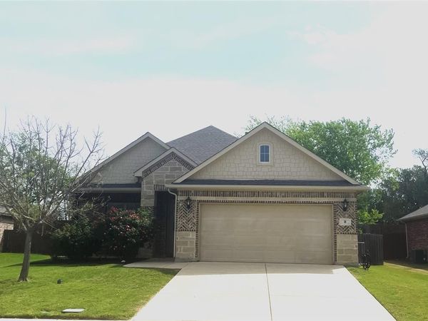 8 Pleasant Valley, Sanger, TX 76266