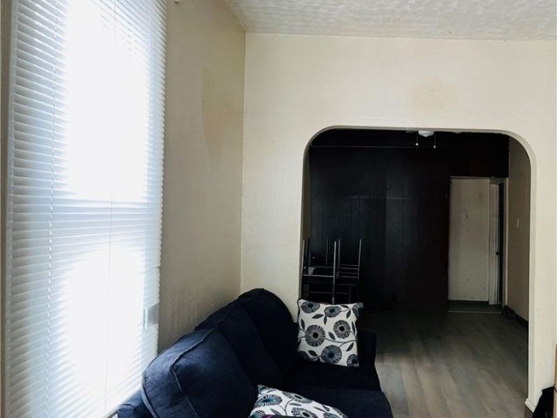 2321 E 101st Street, Cleveland, OH 44106 Photo 2