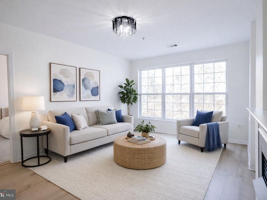 400 Symphony Circle, Unit 422H, Cockeysville, MD 21030 Main Photo