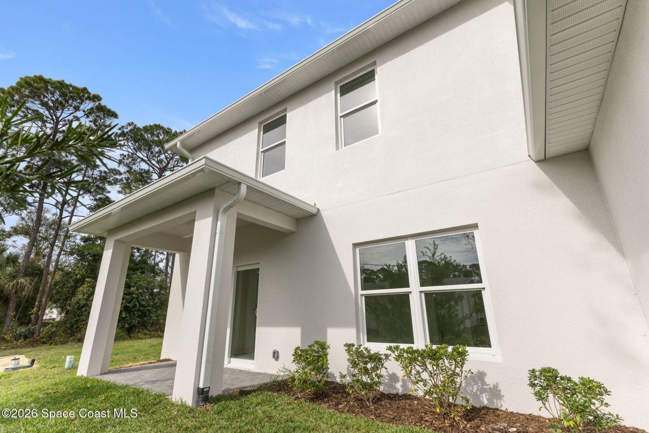 199 Dayton Boulevard, Melbourne Village, FL 32904 Photo