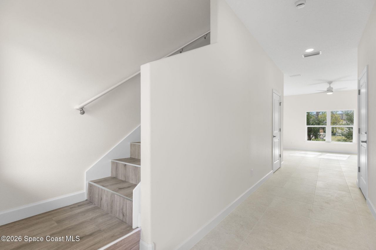 199 Dayton Boulevard, Melbourne Village, FL 32904 Photo