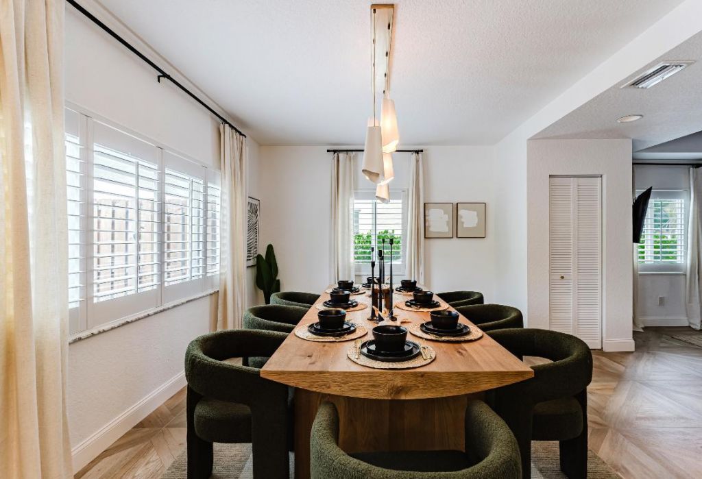 921 Ortega Road, West Palm Beach, FL 33405 Photo