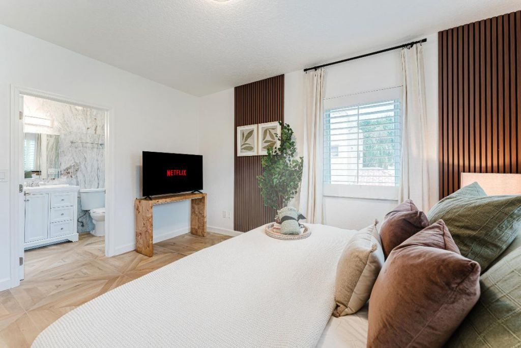 921 Ortega Road, West Palm Beach, FL 33405 Photo