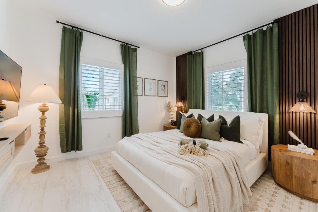 921 Ortega Road, West Palm Beach, FL 33405 Photo