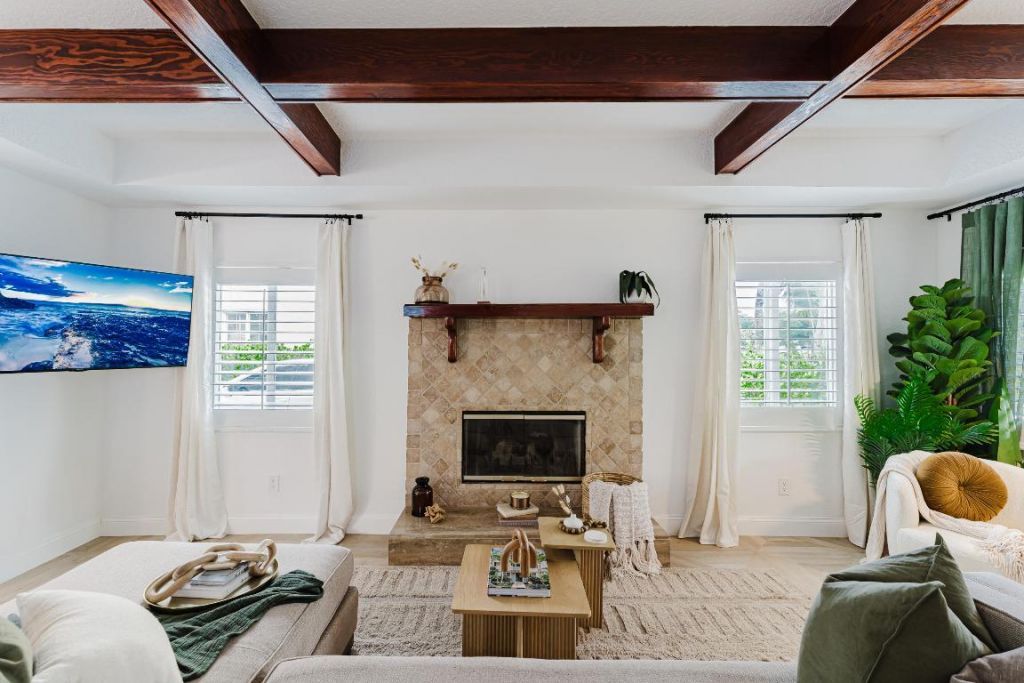 921 Ortega Road, West Palm Beach, FL 33405 Photo