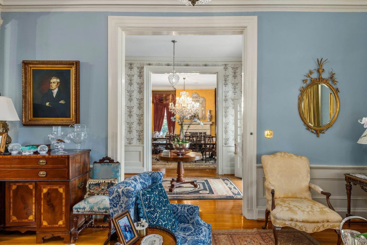 74 Murray Boulevard Photo 11