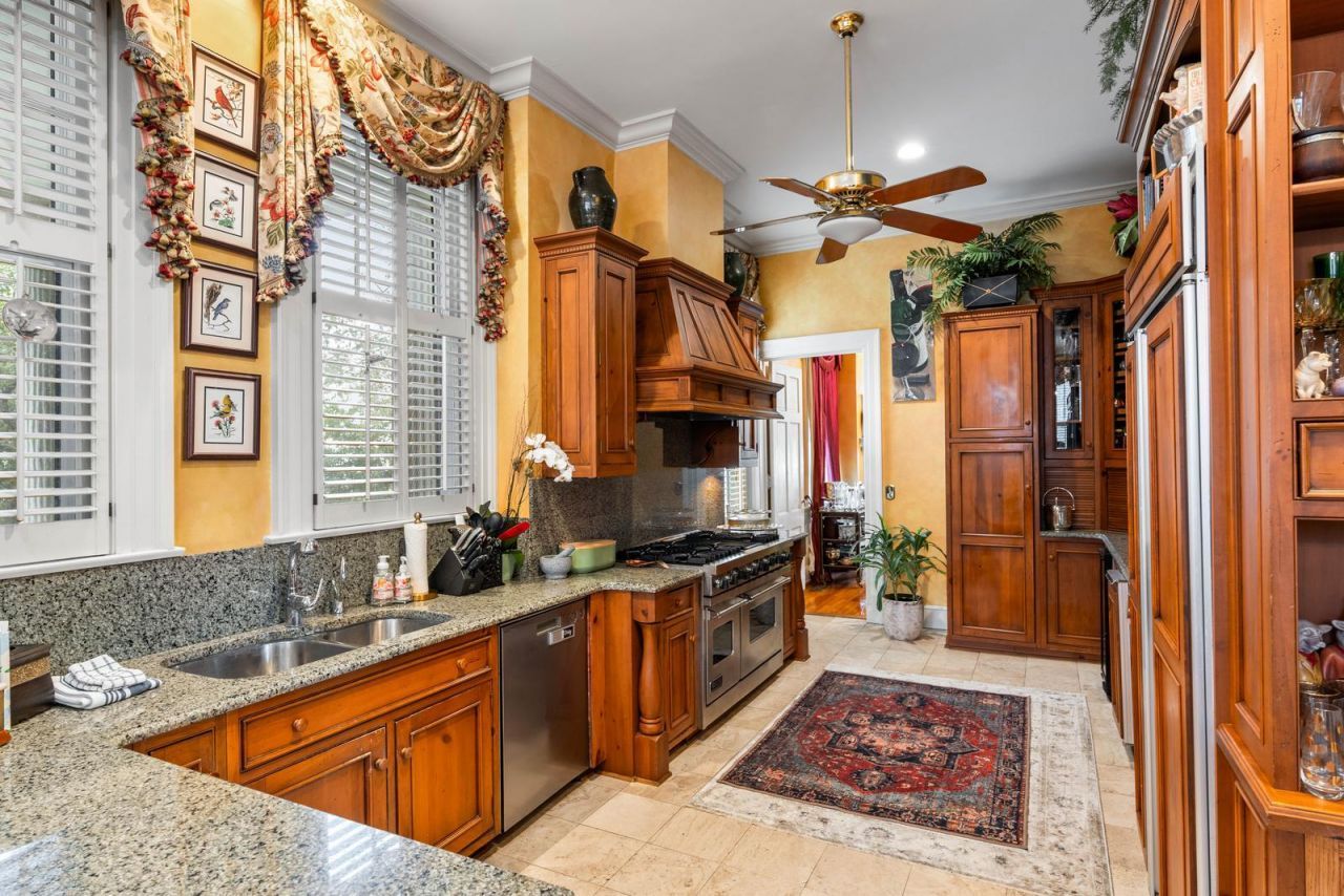 74 Murray Boulevard Photo 22