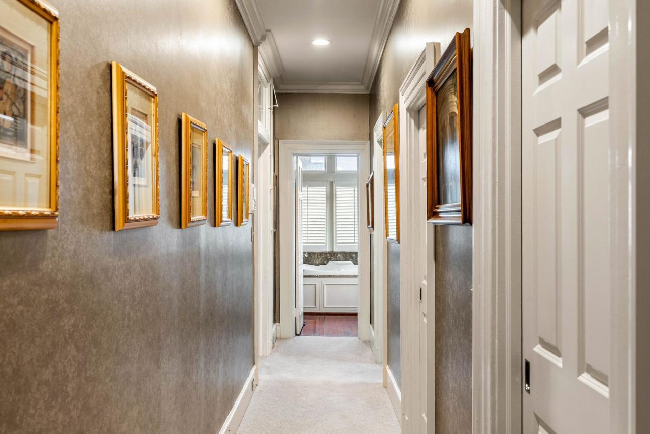 74 Murray Boulevard Photo 34