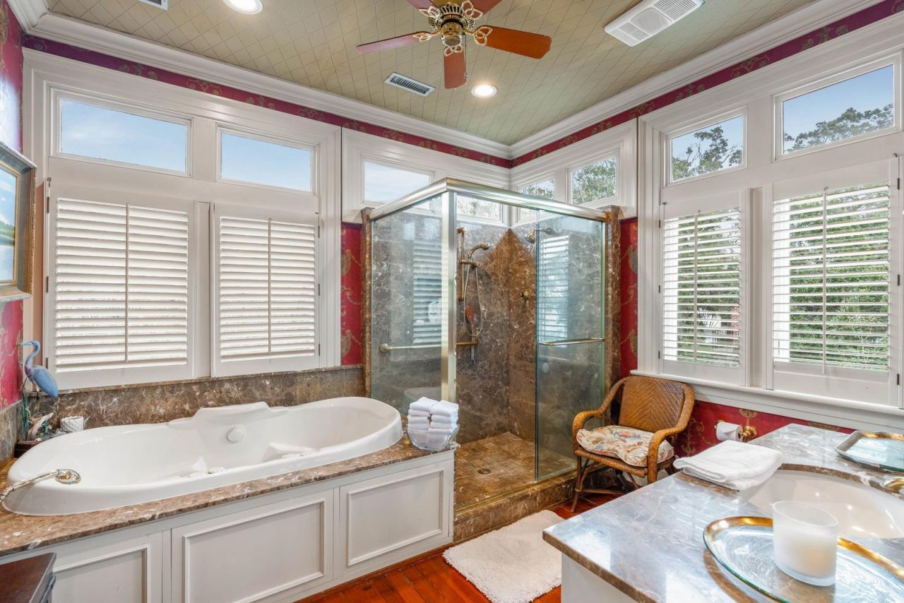 74 Murray Boulevard Photo 35