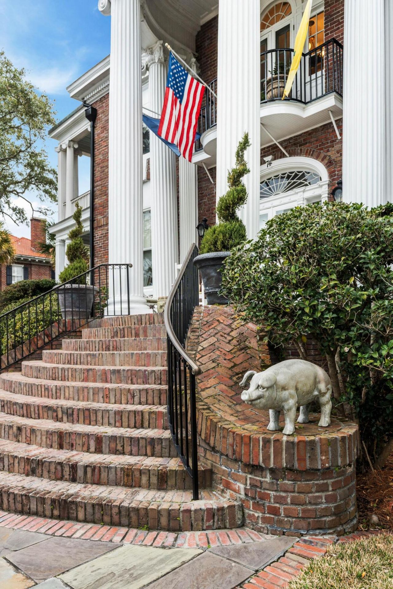 74 Murray Boulevard Photo 6