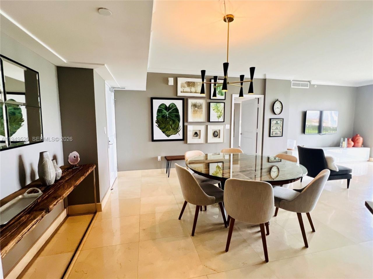 20000 E Country Club Dr , Unit 806, Aventura, FL 33180 Photo