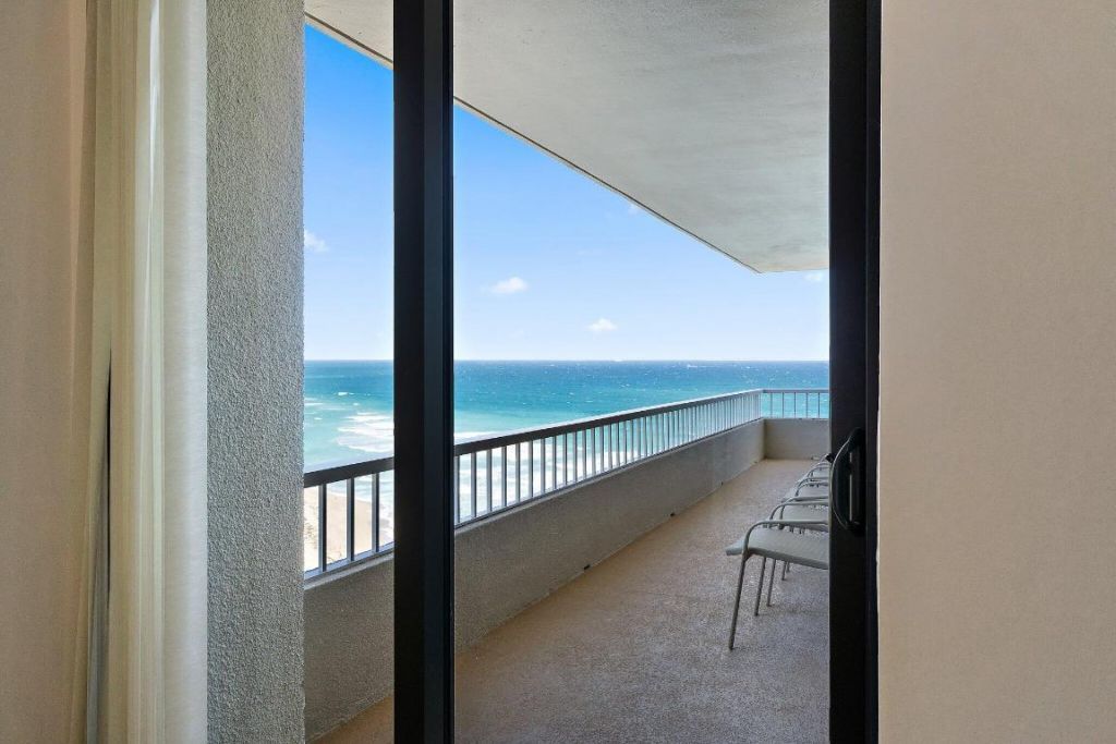 5510 N Ocean Drive, Unit 19c, Singer Island, FL 33404 Photo