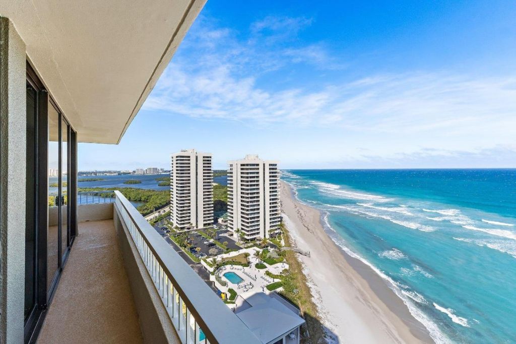 5510 N Ocean Drive, Unit 19c, Singer Island, FL 33404 Photo