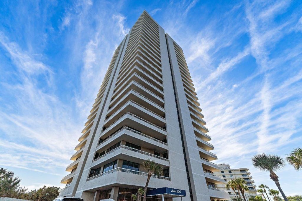 5510 N Ocean Drive, Unit 19c, Singer Island, FL 33404 Photo