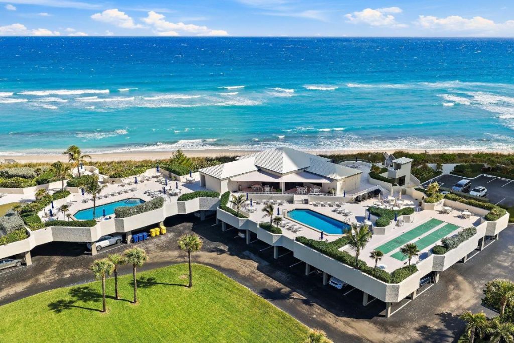 5510 N Ocean Drive, Unit 19c, Singer Island, FL 33404 Photo