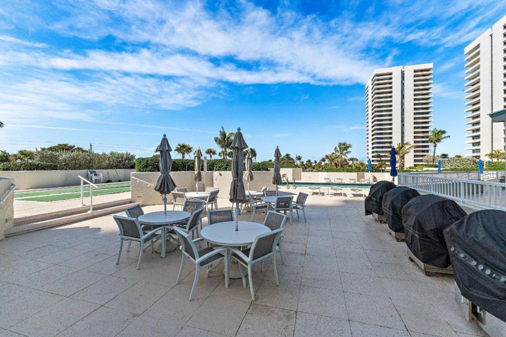 5510 N Ocean Drive, Unit 19c, Singer Island, FL 33404 Photo