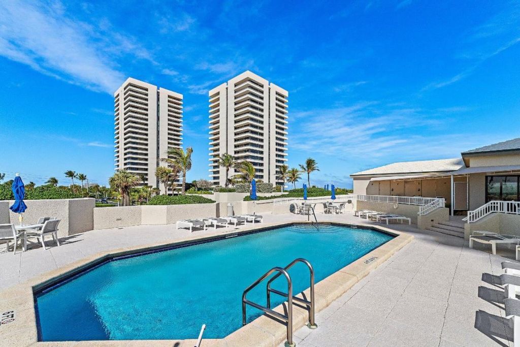 5510 N Ocean Drive, Unit 19c, Singer Island, FL 33404 Photo
