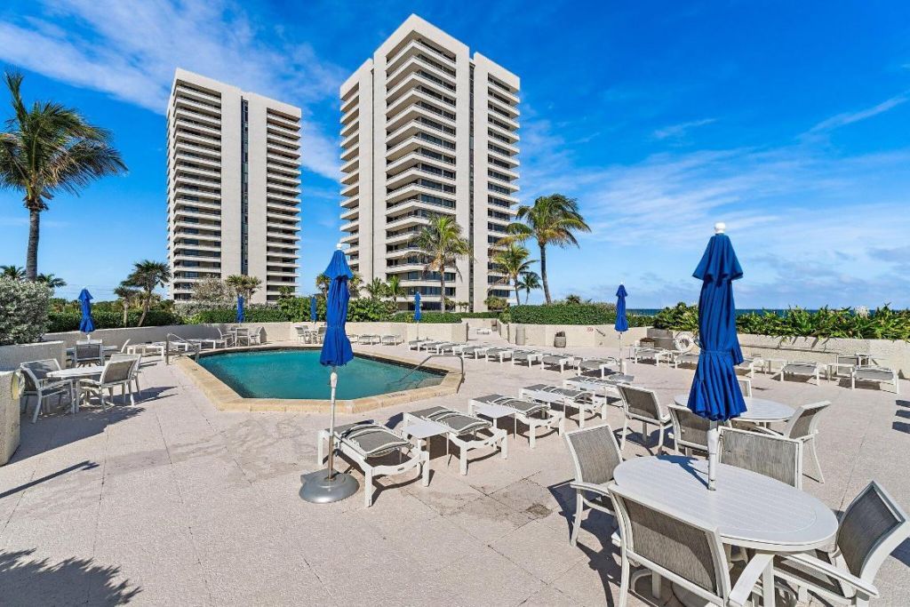 5510 N Ocean Drive, Unit 19c, Singer Island, FL 33404 Photo