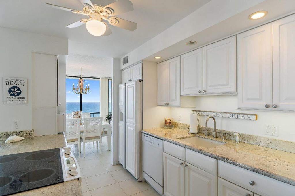5510 N Ocean Drive, Unit 19c, Singer Island, FL 33404 Photo
