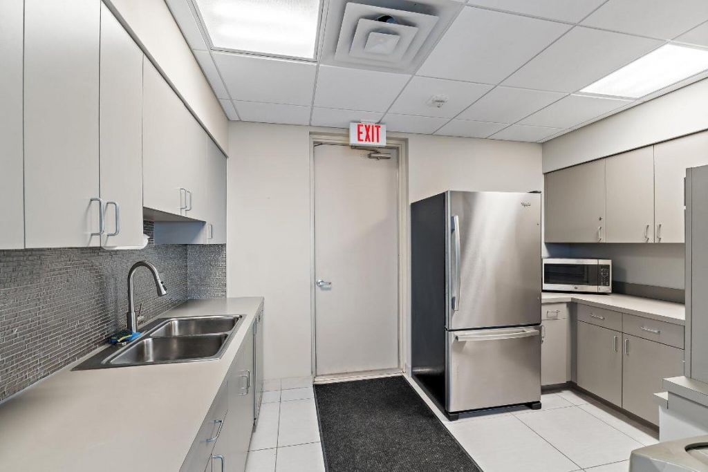 5510 N Ocean Drive, Unit 19c, Singer Island, FL 33404 Photo