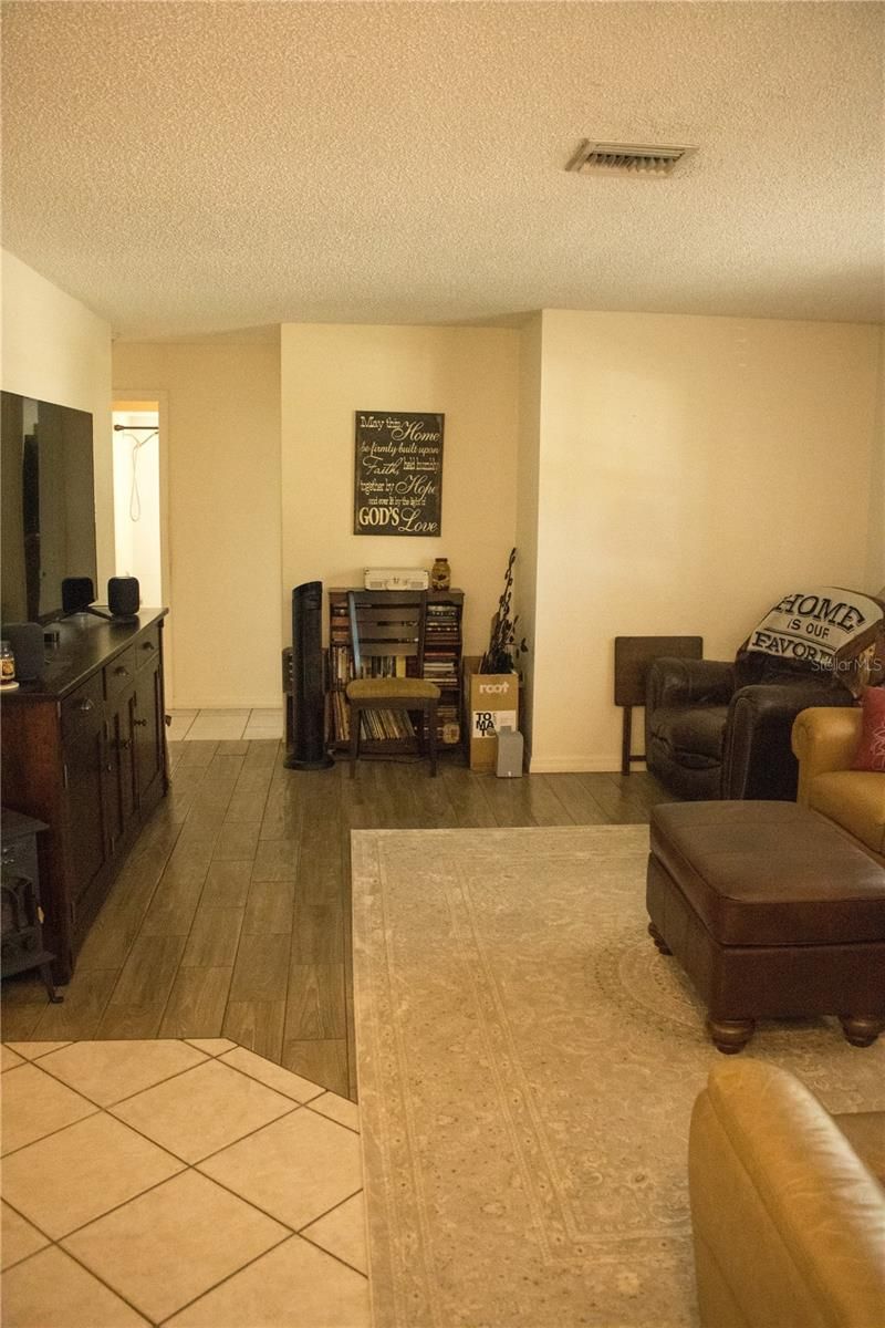 901 S Lockwood Ridge Road, Sarasota, FL 34237 Photo