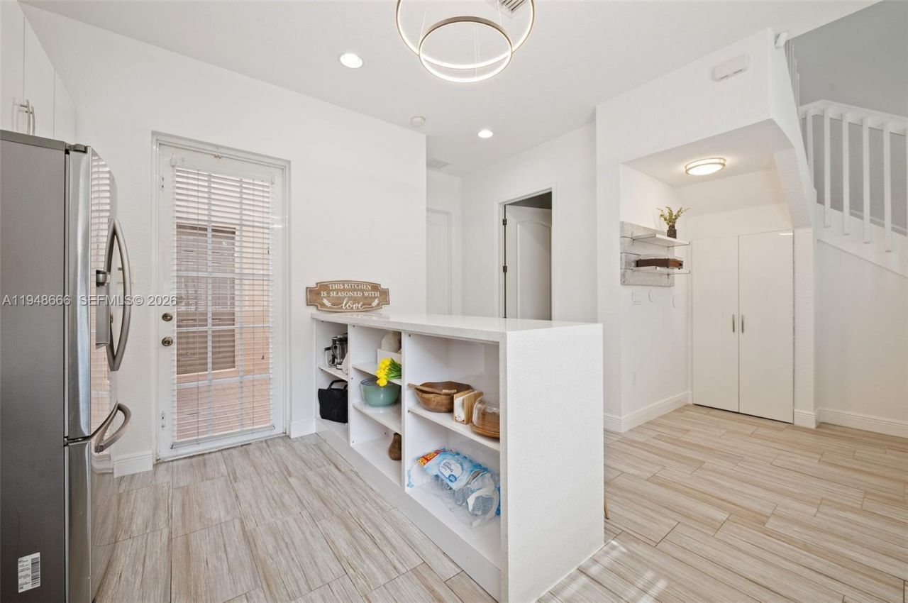 622 SW 147th Ter, Unit 1, Pembroke Pines, FL 33027 Photo