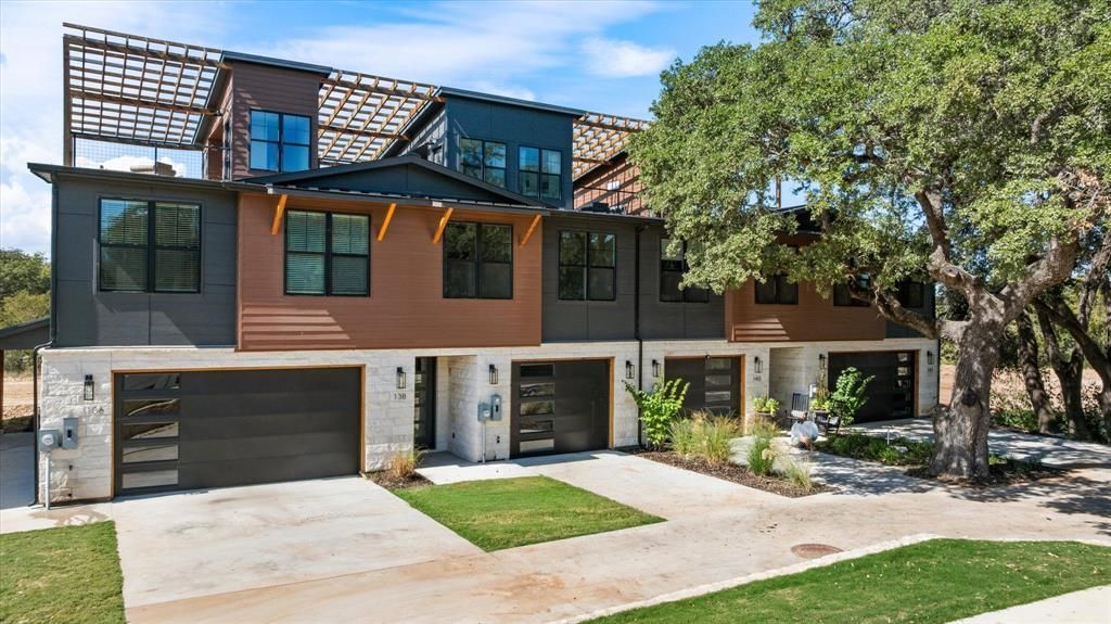 120 Clark Lane, Stephenville, TX 76401 Main Photo