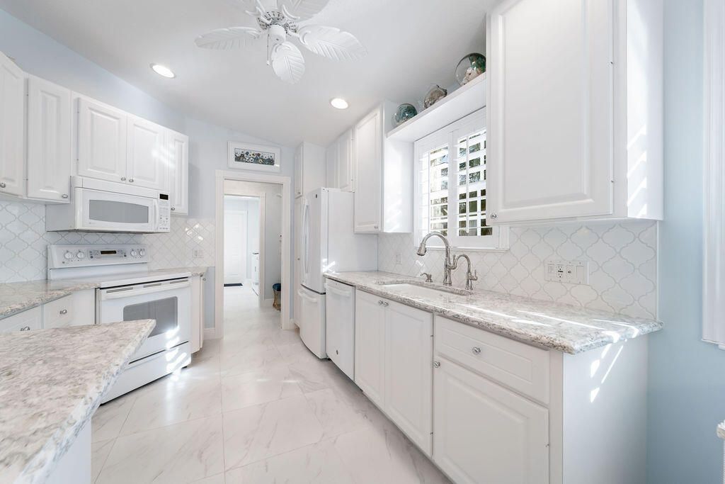 8544 SE Retreat Drive, Hobe Sound, FL 33455 Photo