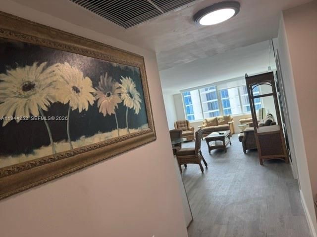 5401 SE Collins Ave, Unit 1412, Miami Beach, FL 33140 Photo