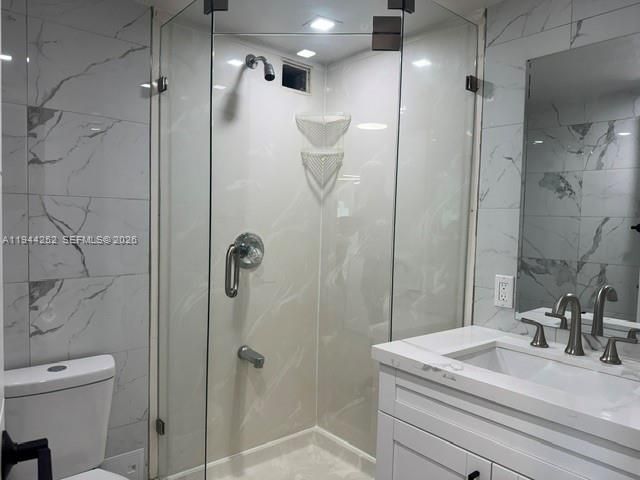 5401 SE Collins Ave, Unit 1412, Miami Beach, FL 33140 Photo