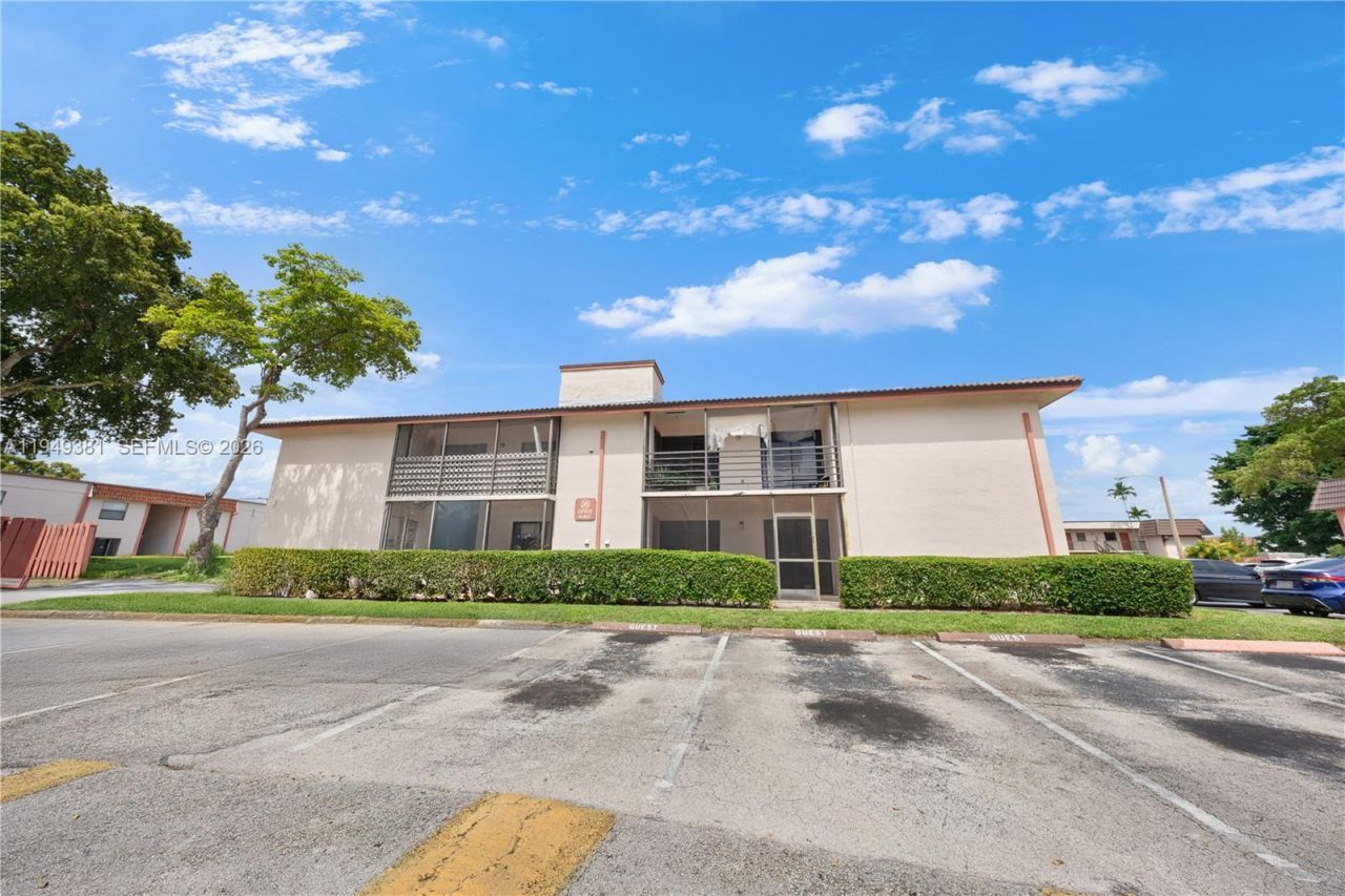 20905 NE 8th Ct , Unit 101-36, Miami, FL 33179 Photo