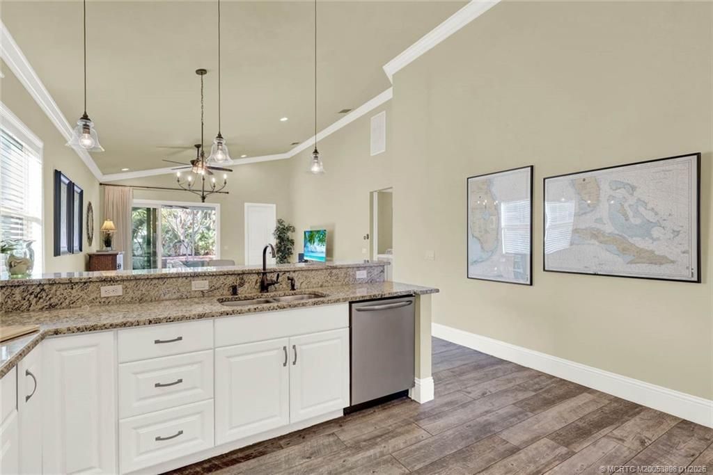 424 SW Camden Avenue, Stuart, FL 34994 Photo