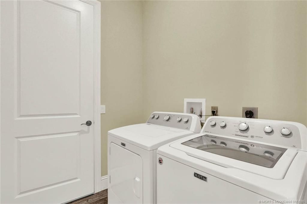 424 SW Camden Avenue, Stuart, FL 34994 Photo