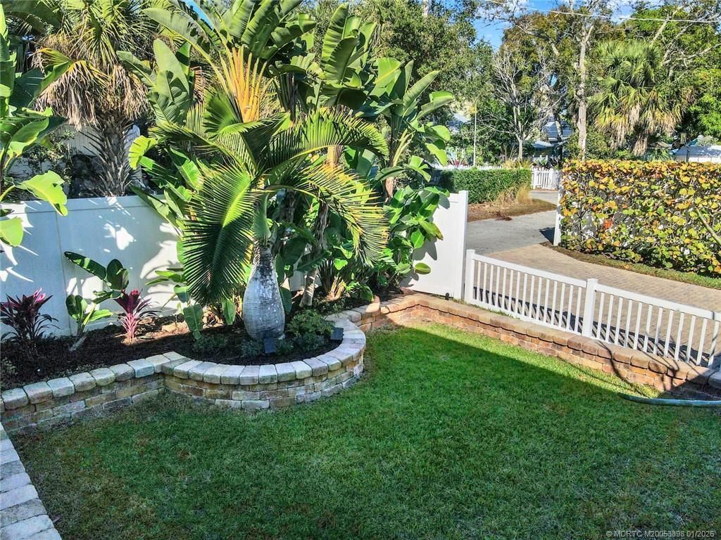 424 SW Camden Avenue, Stuart, FL 34994 Photo