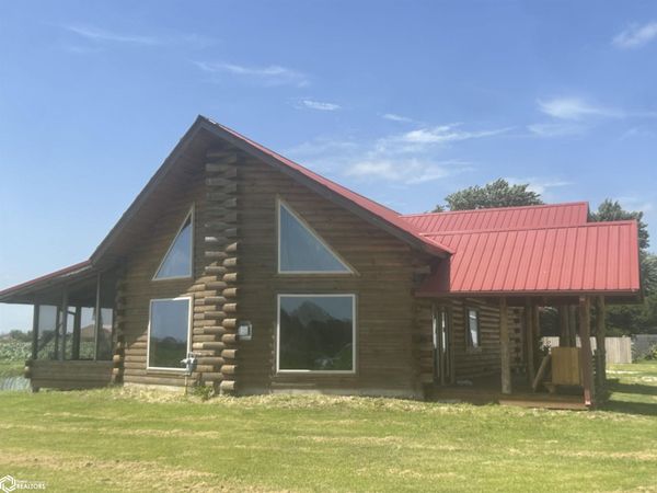 512 N Brandon, Moravia, IA 52571