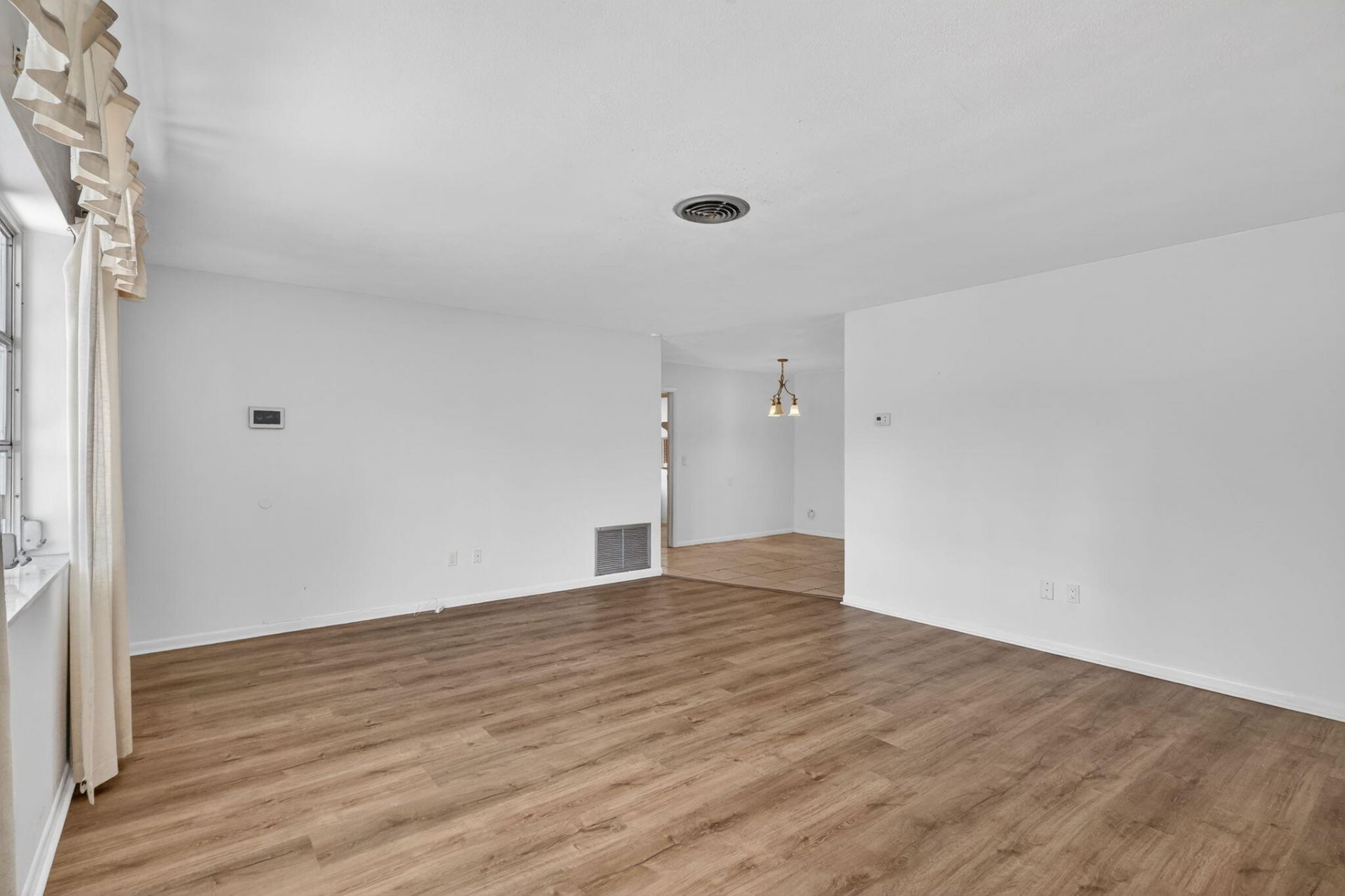 2631 NE Myrtle Street, Jensen Beach, FL 34957 Photo